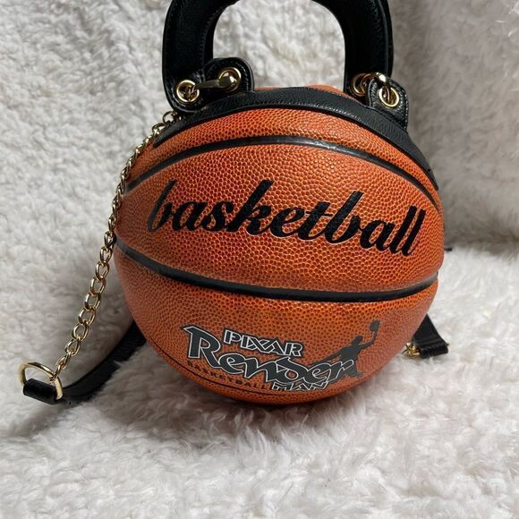 Pixar basketball shape Pu leather handbag with detachable crossbody strap - Picture 5 of 10